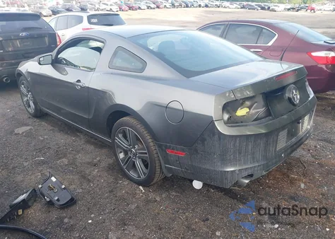 2013 Ford Mustang V6 z USA, uszkodzony, nr VIN 1ZVBP8AM7D5279716